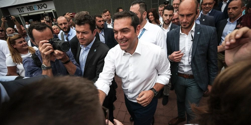 Καταρρέει η κυβέρνηση Τσίπρα: Του γυρίζει την πλάτη ο Ελληνικός λαός για το Σκοπιανό – Εφιαλτική δημοσκόπηση για τους ΣΥΡΙΖΑΝΕΛ